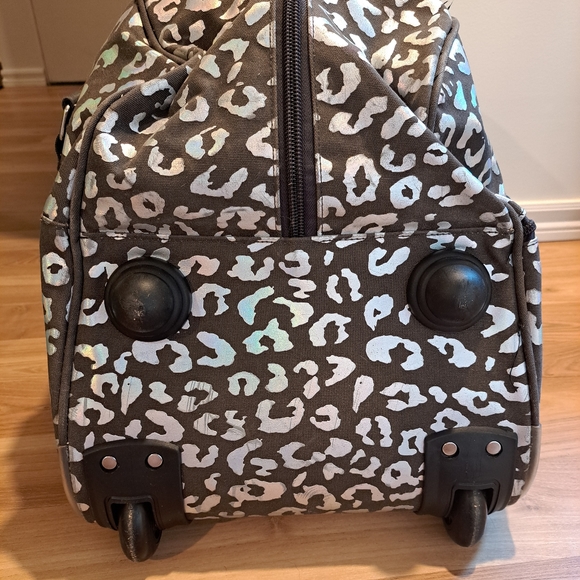 Luggage - Picture 4 of 4